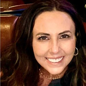 Meet your Posher, Tina